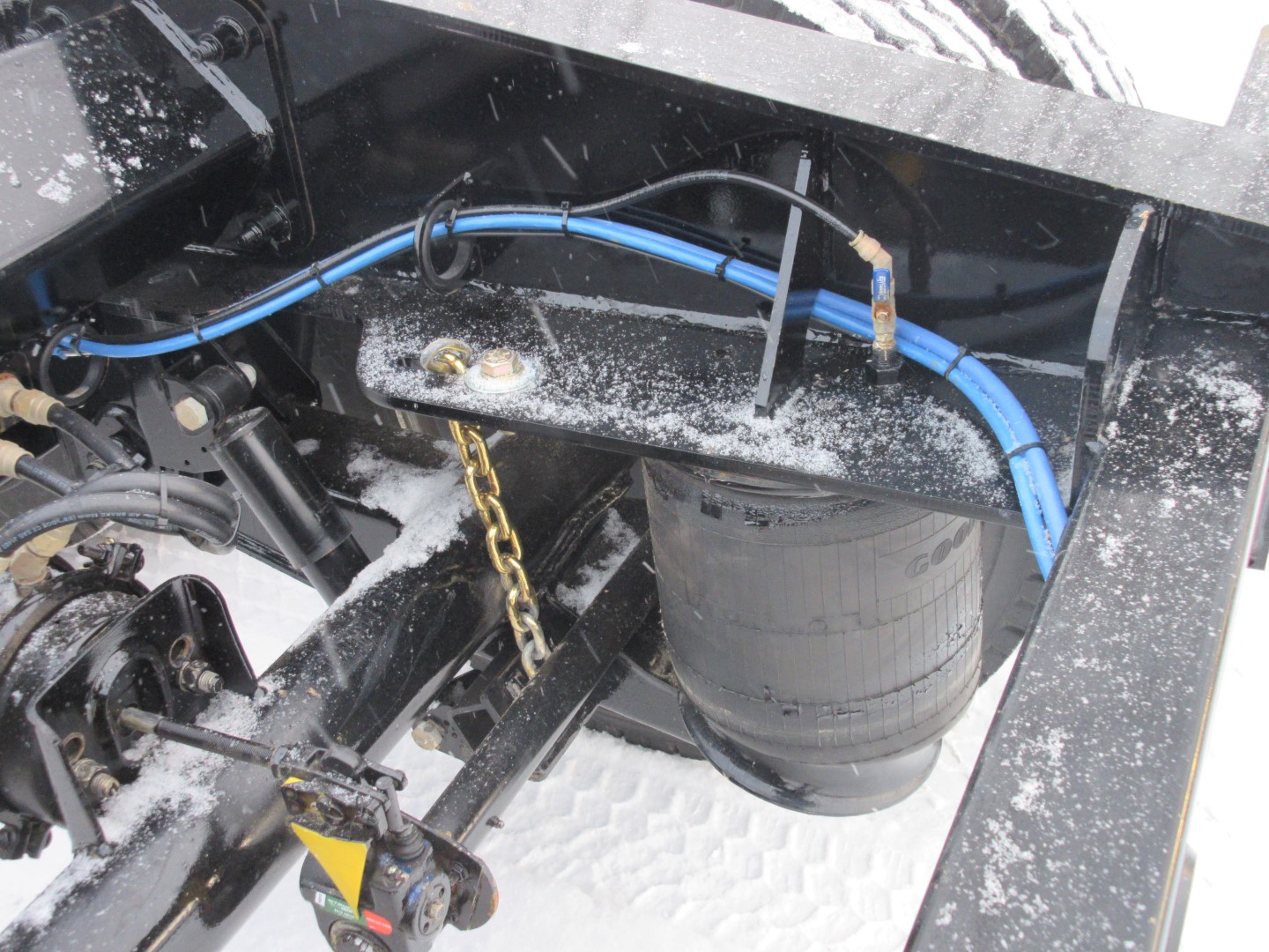 Tandem Axle Log Jeep 